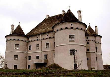 castel bethlen-haller